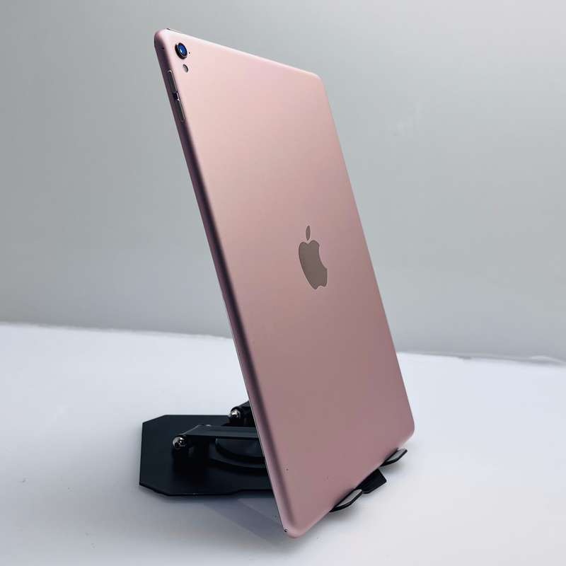 Apple iPad Pro 9.7 1st Gen 32GB (Wifi Only) Rose Gold  No Touch ID