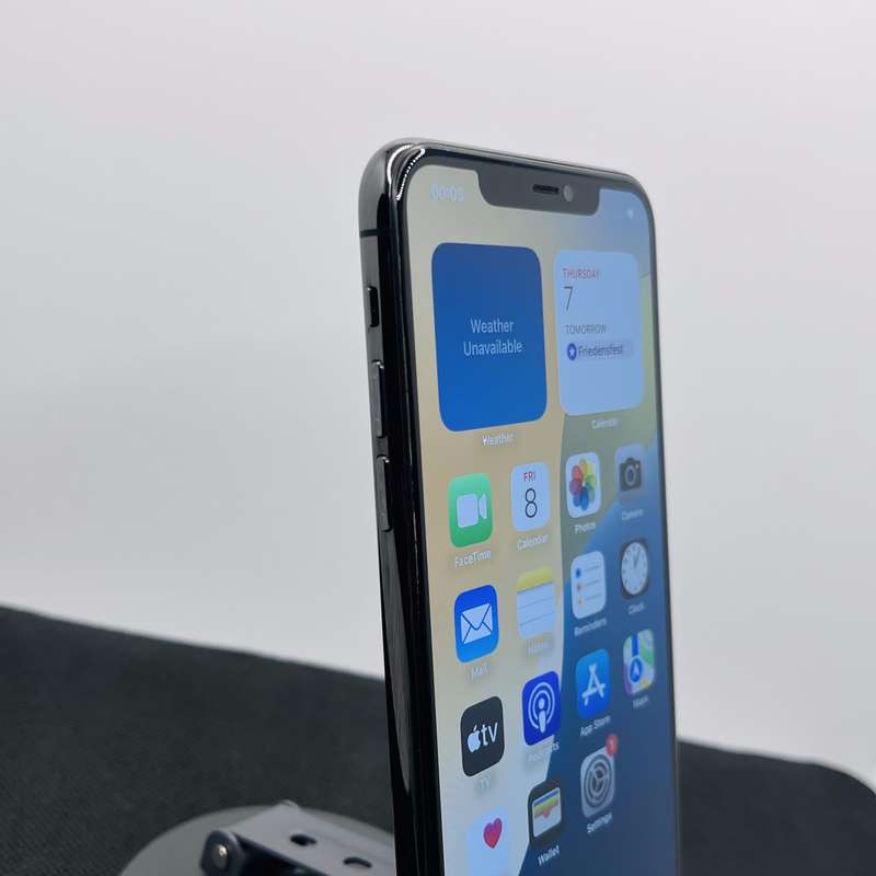 Apple iPhone 11 Pro Max 512GB Space Gray (6 Month Warranty) + Cover And Screen Protector Bundle V...