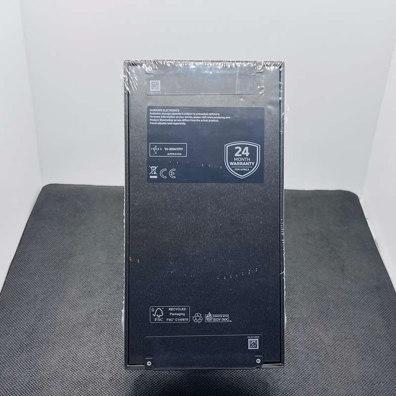 Samsung Galaxy S25 Ultra 256GB Dual Sim Titanium Black   (10 Year Warranty)