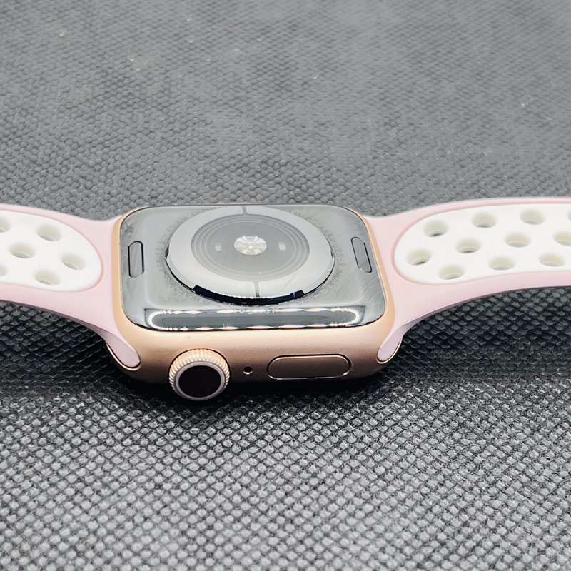 Apple Watch Series 5 40mm GPS Only Rose Gold (3 Month Warranty)  With Pink Straps