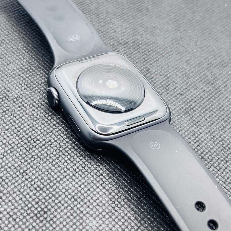 Apple Watch Series SE 1st Gen 44mm GPS Only Space Gray (3 Month Warranty)