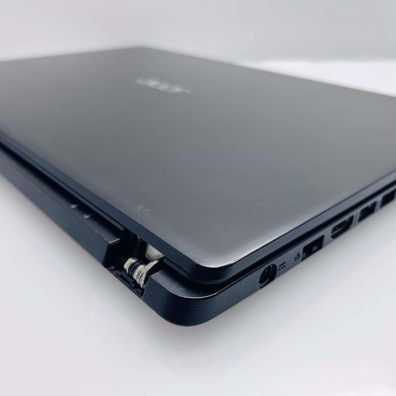 AcerAspire 3 N19C1 8th Gen "Core i5" 1.60GHz 8GB RAM and 1TB HDD + 500GB SSD Black - Hinge Damage