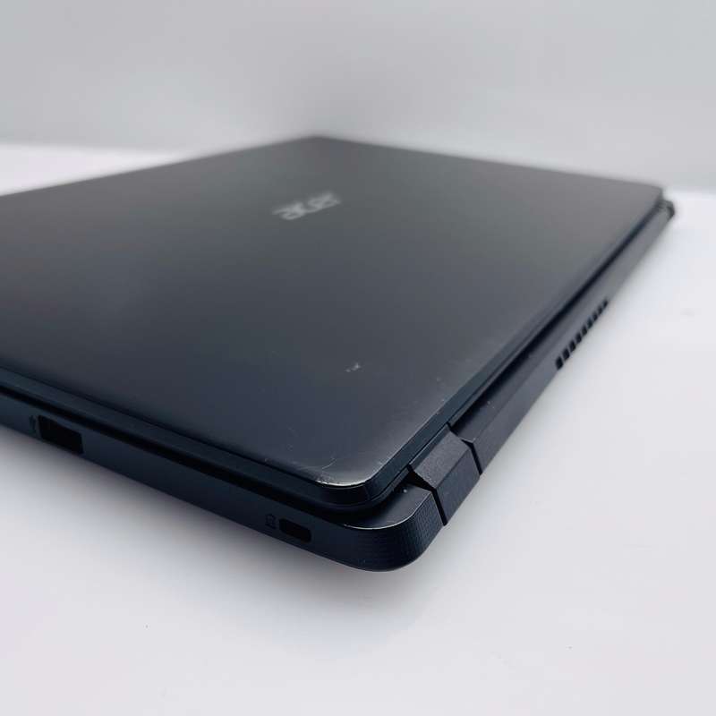 AcerAspire 3 N19C1 8th Gen "Core i5" 1.60GHz 8GB RAM and 1TB HDD + 500GB SSD Black - Hinge Damage
