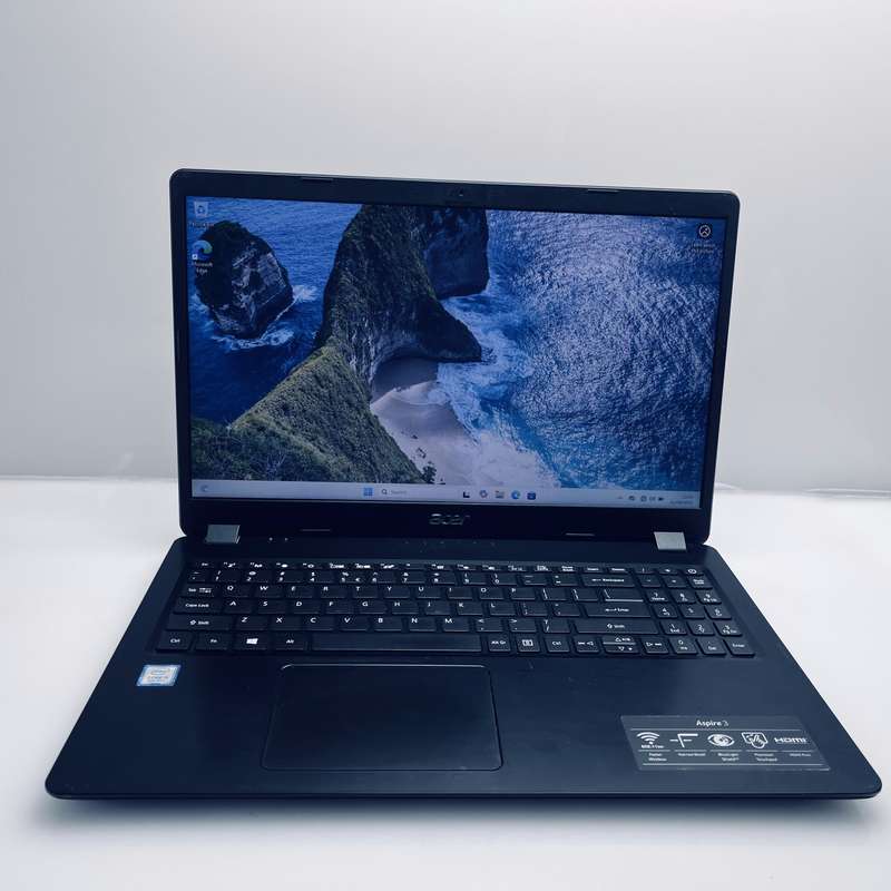 AcerAspire 3 N19C1 8th Gen "Core i5" 1.60GHz 8GB RAM and 1TB HDD + 500GB SSD Black - Hinge Damage