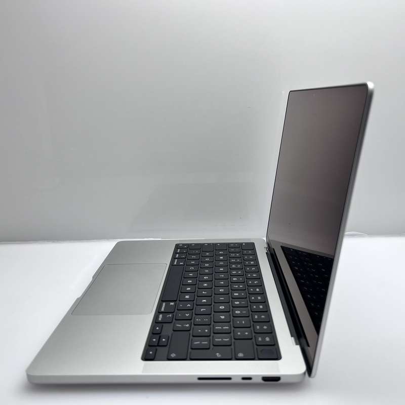 Apple MacBook Pro 14-Inch "M4 Pro" 12 CPU/16 GPU (2024) 24GB RAM 512GB SSD Silver (12 Month Warra...
