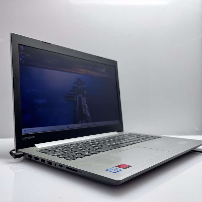 Lenovo IdeaPad 330 "Core i5" 8GB RAM 512GB SSD Silver - Faulty Battery