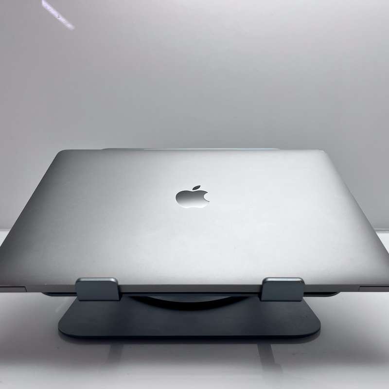 Apple MacBook Pro "Core i5" 13-Inch 8GB RAM 500GB SSD (Touch-bar 2018) Space Grey - Minor Crack