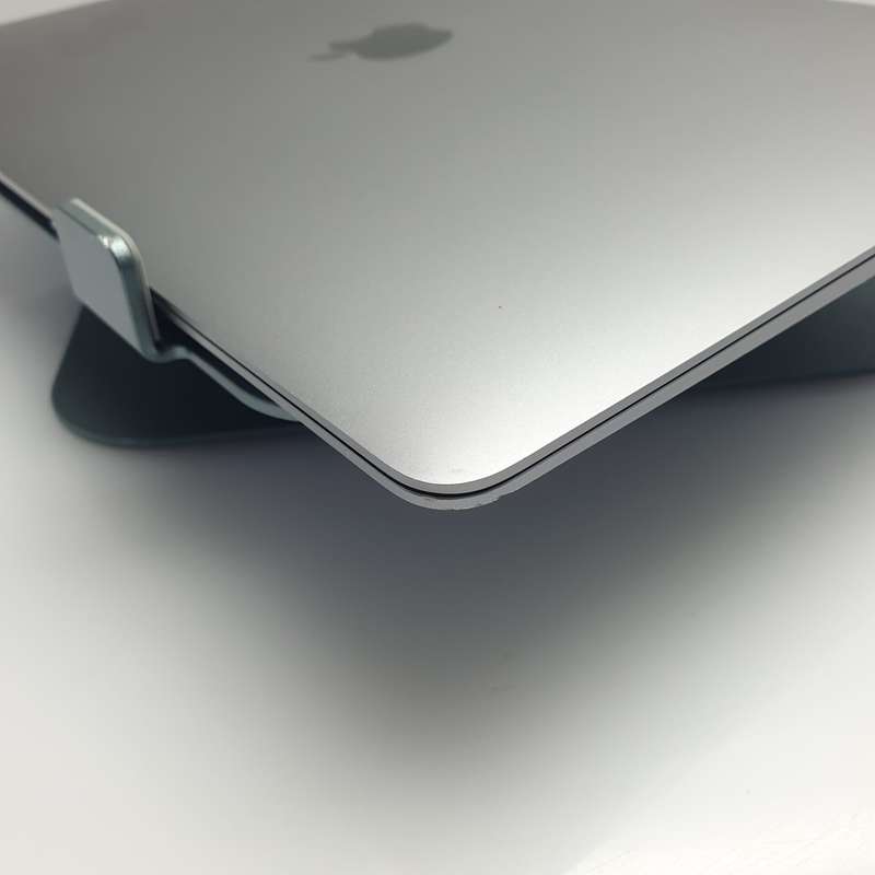 Apple MacBook Air 13-Inch "M1" 8CPU/7GPU (2020) 8GB RAM 256GB SSD Space Grey (12 Month Warranty)