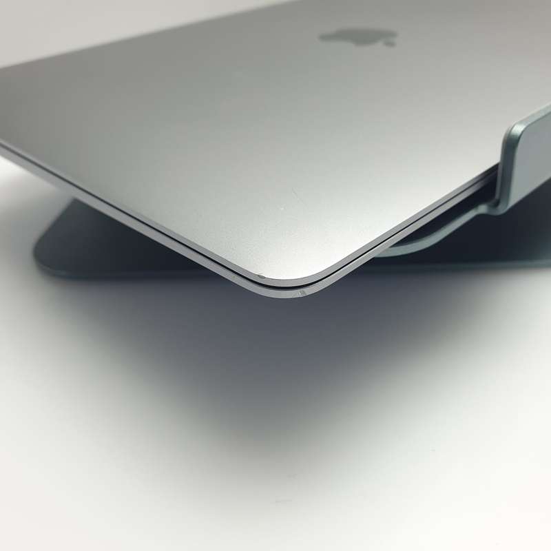 Apple MacBook Air 13-Inch "M1" 8CPU/7GPU (2020) 8GB RAM 256GB SSD Space Grey (12 Month Warranty)