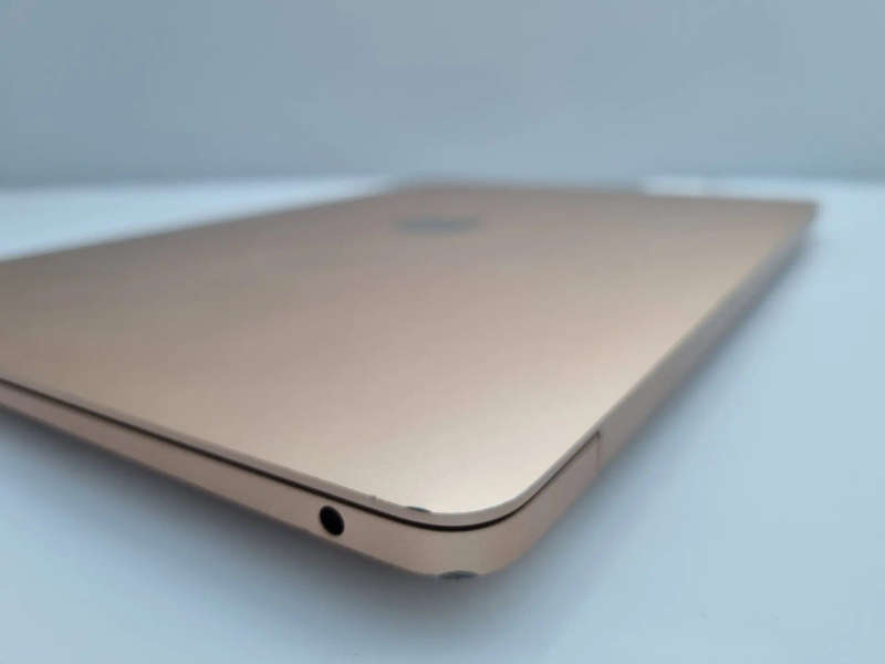 MacBook Air 13-Inch M1  8GPU/7CPU (2020) 8GB RAM 256GB SSD Rose Gold (12 Month Warranty)