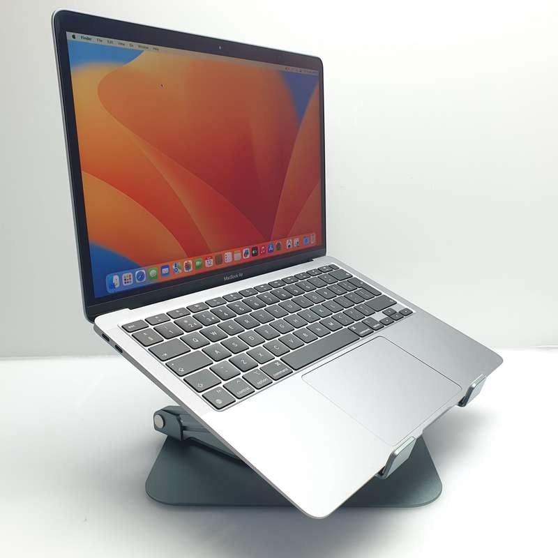 Apple MacBook Air 13-inch M1 8 CPU/7 GPU (2020) 8GB RAM 256GB SSD Space Gray (12 Month Warr...