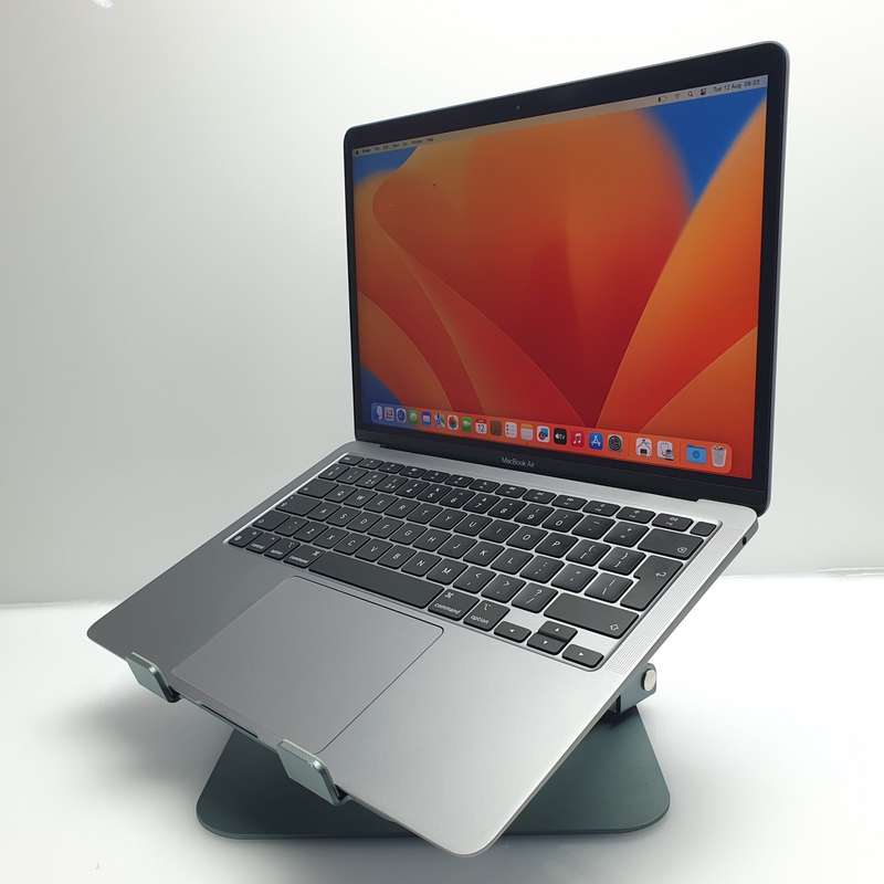 Apple MacBook Air 13-inch M1 8 CPU/7 GPU (2020) 8GB RAM 256GB SSD Space Gray (12 Month Warr...