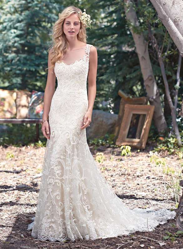 Colleen, lace trumpet wedding dress