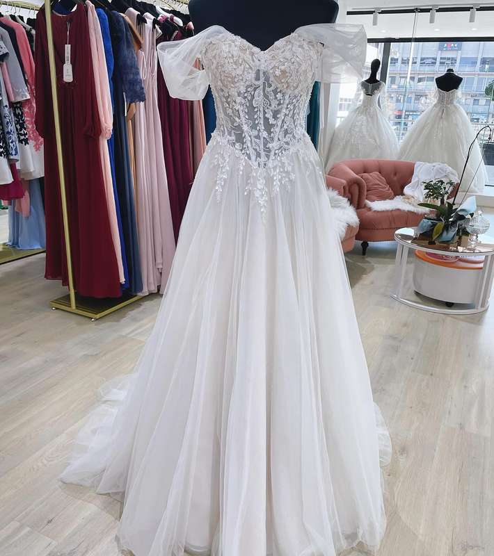 (Rental) Cora, tulle A-line off shoulder wedding dress.