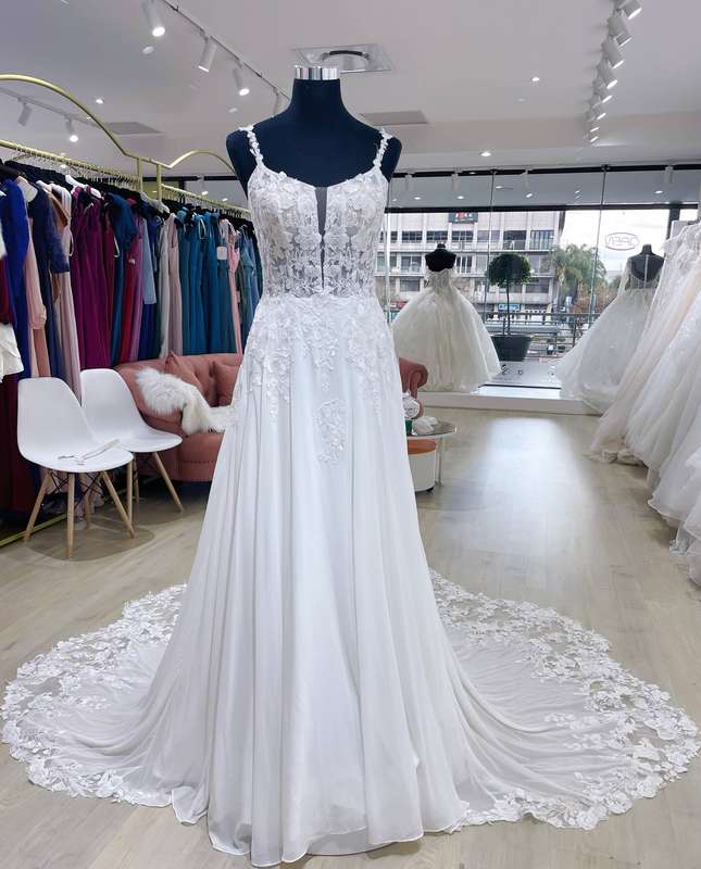 (Rental) Brenda , Lace bodice detail A-line wedding dress.