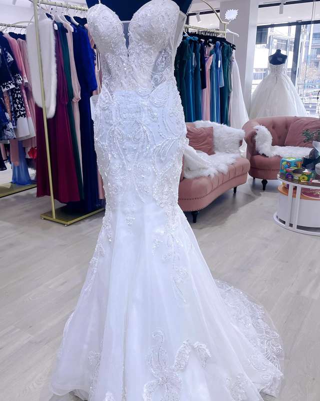 (RENTAL) LIA, thin strap lace detailed mermaid wedding dress.