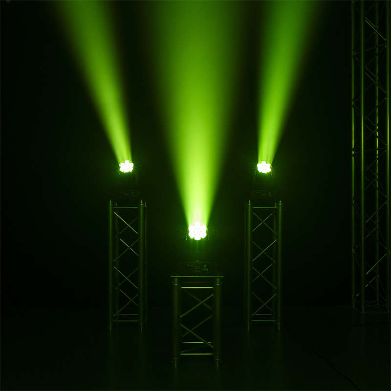 BEAMZ COBRAWASH720 LED MOVING HEAD WASH 7x 20W WITH ZOOM RGBW