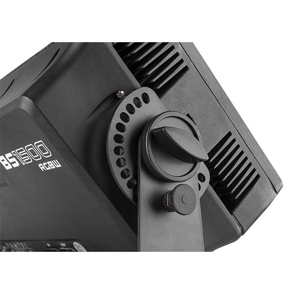 BEAMZPRO BS1500 LED STROBOSCOPE IP65 1320x 1W RGBW