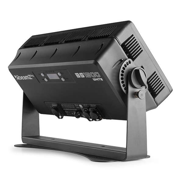 BEAMZPRO BS1500W LED STROBOSCOPE IP65 1320x 1W CW