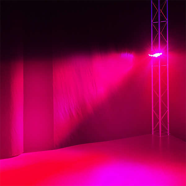 BEAMZ FINGERS7 PARTY EFFECT 7x 8W RGBW