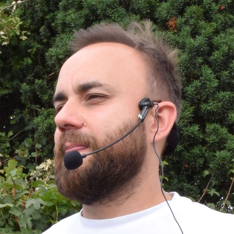 ADASTRA - H25B HANDHELD PA SYSTEM WITH VHF NECKBAND MIC WITH BT