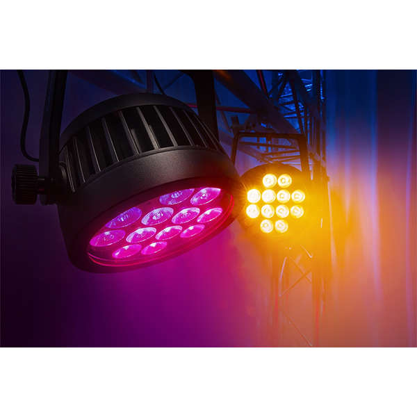 BEAMZPRO BWA532 LED PAR IP65 12x 12W RGBW