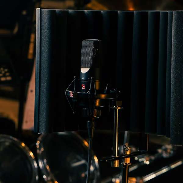 SE Electronics X1S Studio Bundle