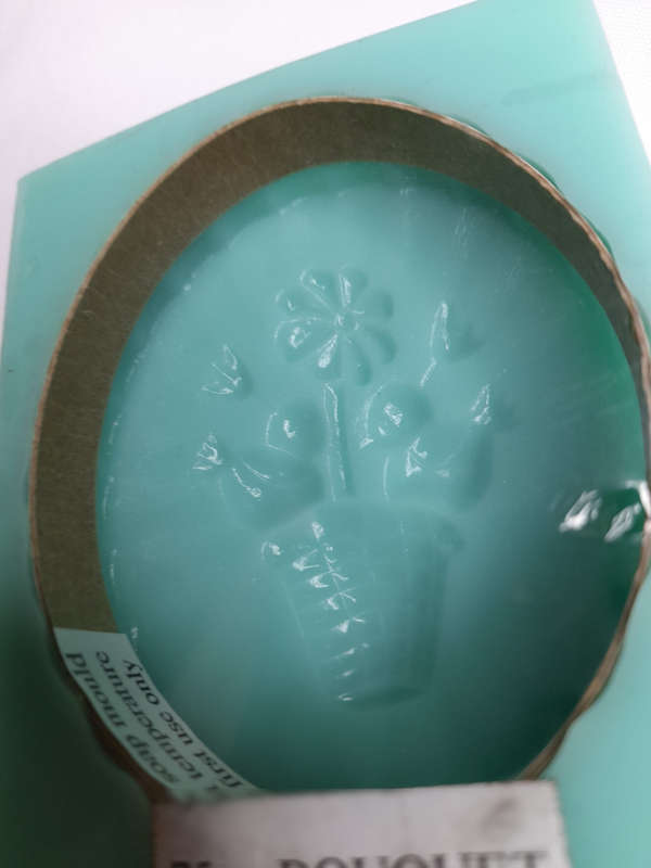 Bouquet Silicone Mould - 72g