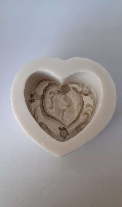 Rose Heart Mould - Natural