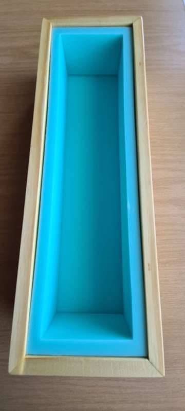 Triple Pressed Silicone Loaf Mould Set in Box