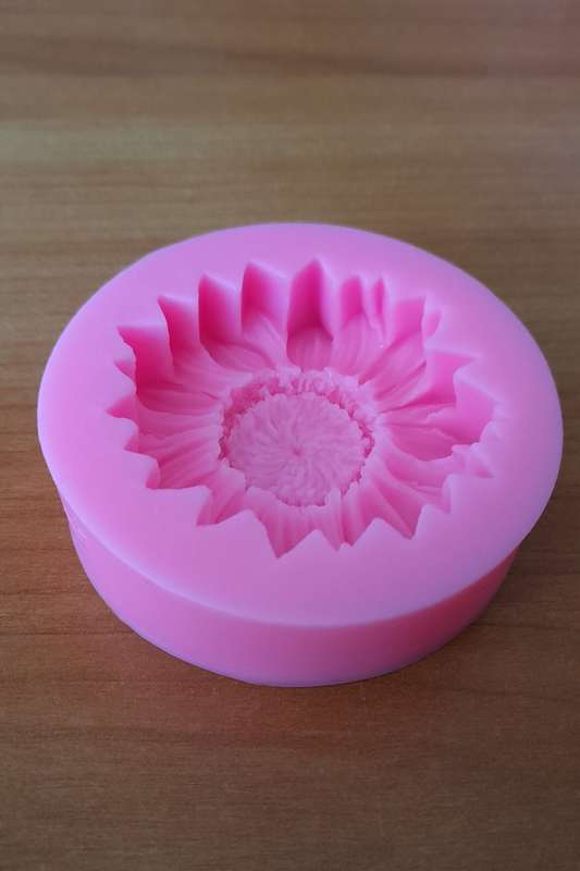 Sunflower Silicone Mould - 5cm