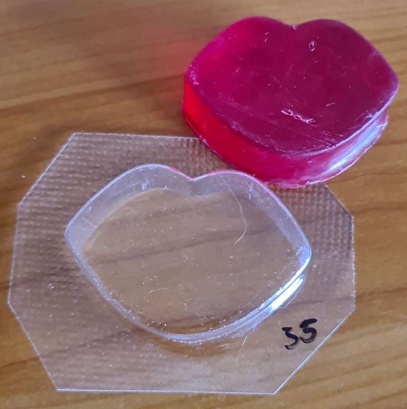 Lips Vacuum Mould - PVC