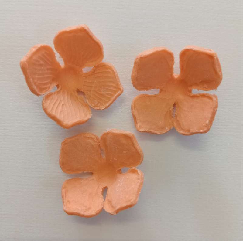 Soap Embeds - Hydrangea (Orange) - 16pc