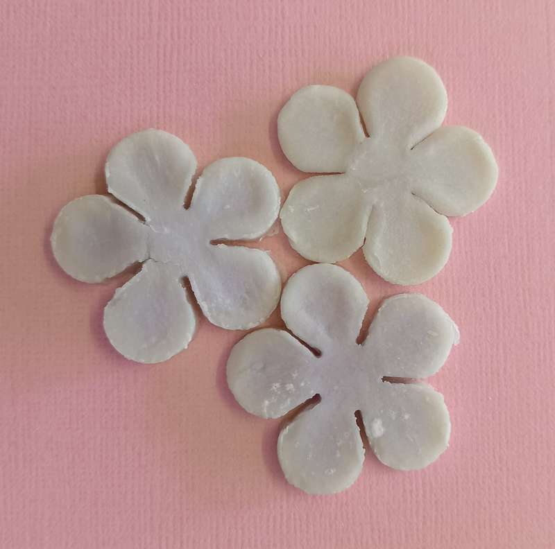 Soap Embeds - Petal (Purple) - 16pc