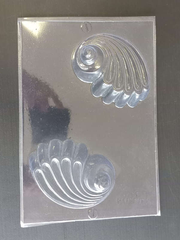 SB05 - Large Wave Shell Mould - 150g - PVC