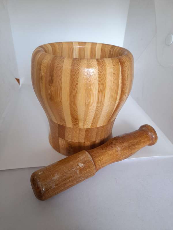 Bamboo Mortar and Pestle Set