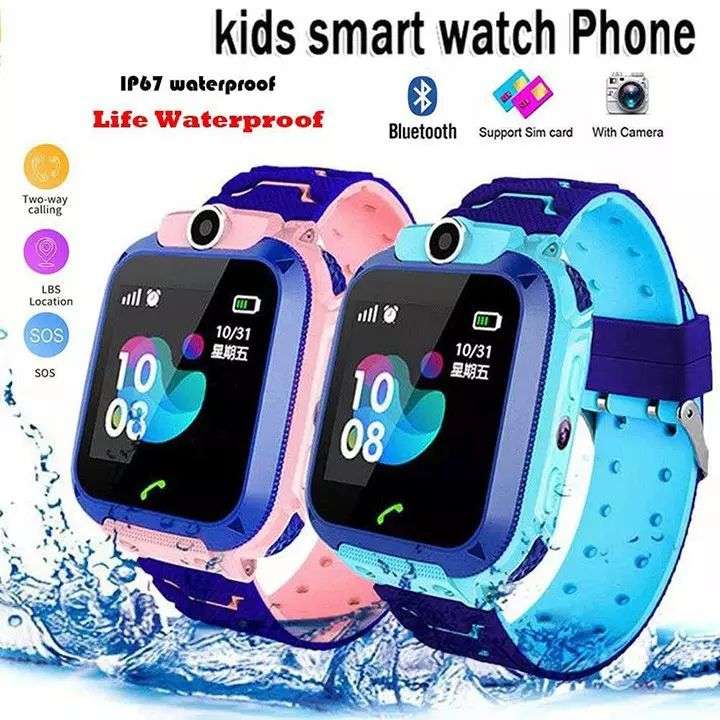 Kiddies Waterproof IP67 GPS TRACKER Phone watch