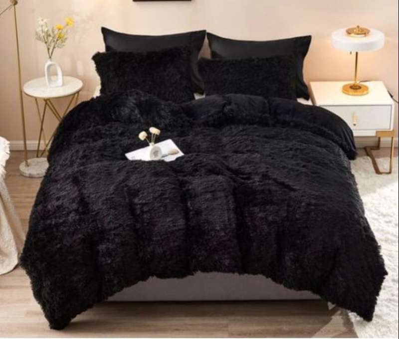 Fluffy Winter Comforter Set