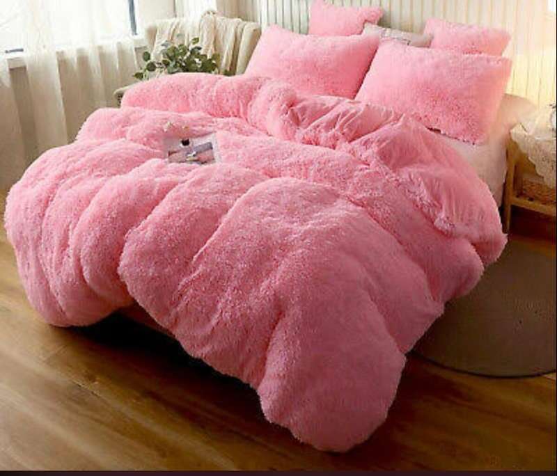 Fluffy Winter Comforter Set