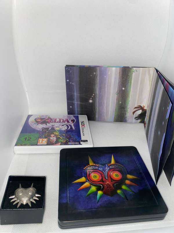The Legend of Zelda Majoras Mask 3D (Special Edition) - Nintendo 3DS
