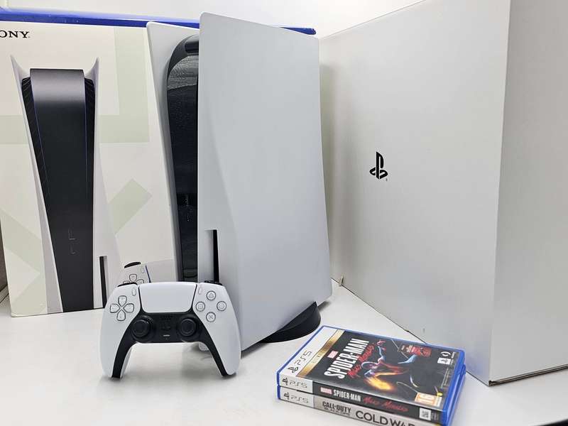 Sony Playstation 5 Disc 825GB SSD