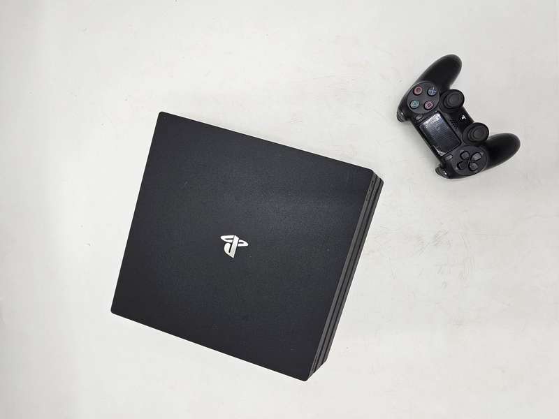 Playstation 4 Pro 1TB HDD