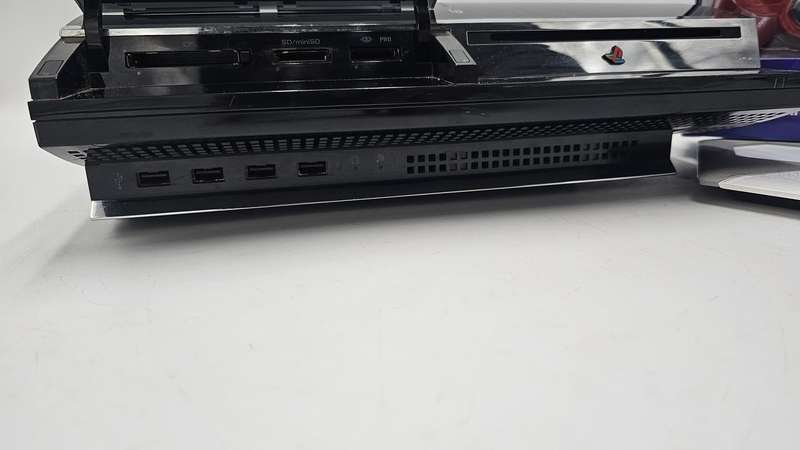 OG PS3 PHAT 1st generation (4 Ports)