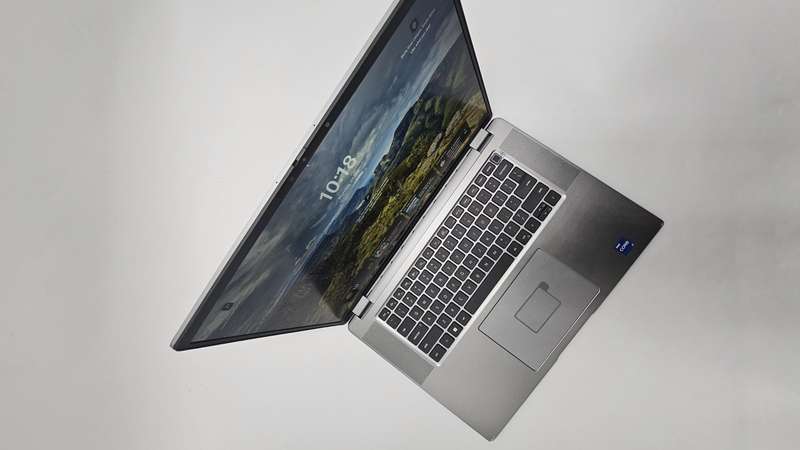 Dell 7640 workstation i7 13th Gen