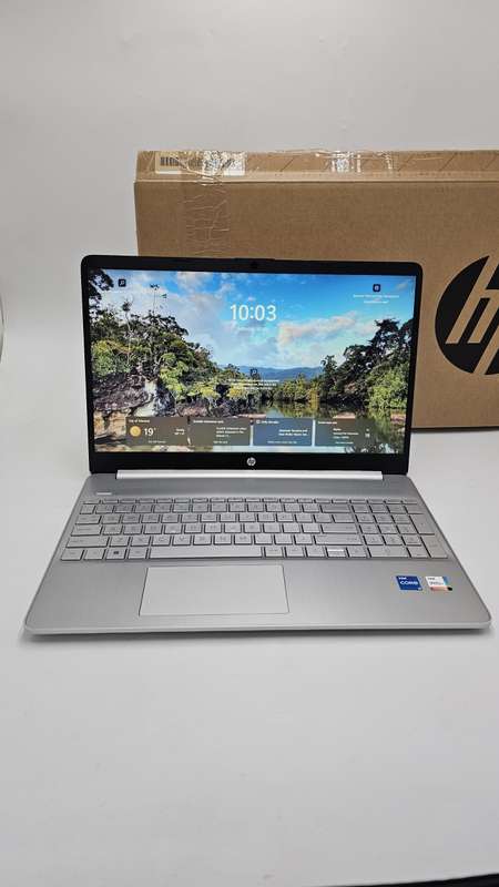 HP 15 i5 12th gen WITH INTEL IRIS GRAPHICS