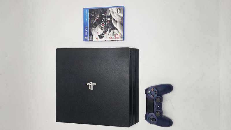 Playstation 4 PRO v2 EDITION 1TB(CUH-7216B)