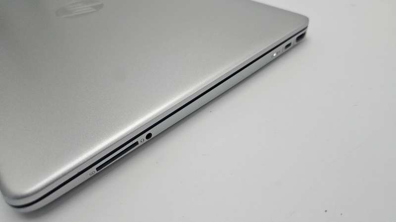 HP 15 i5 12th gen WITH INTEL IRIS GRAPHICS