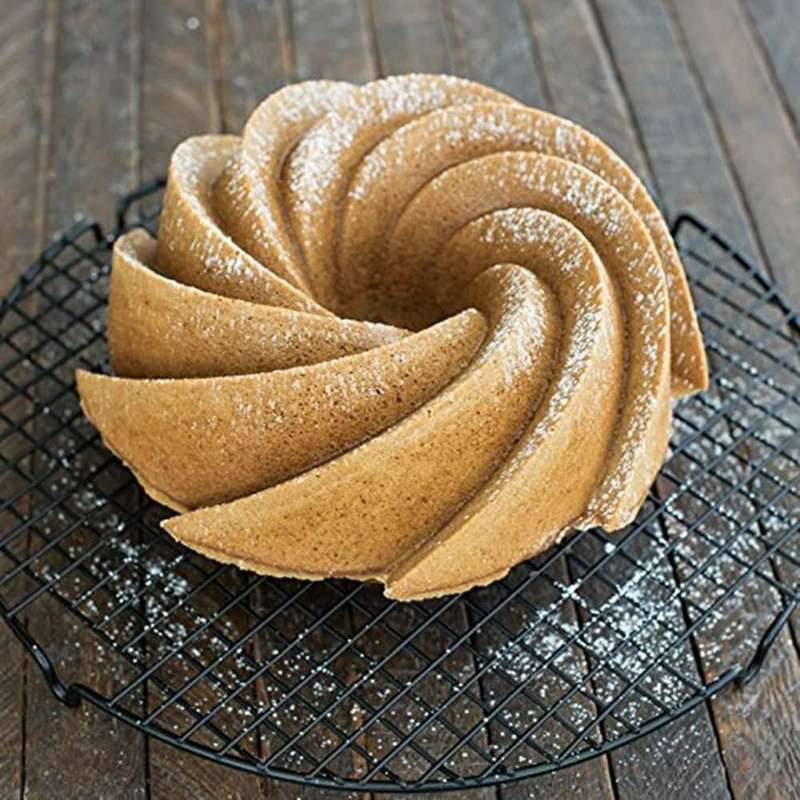 Round Swirl + Spiral Bundt Cake Silicone Baking Mould Combo