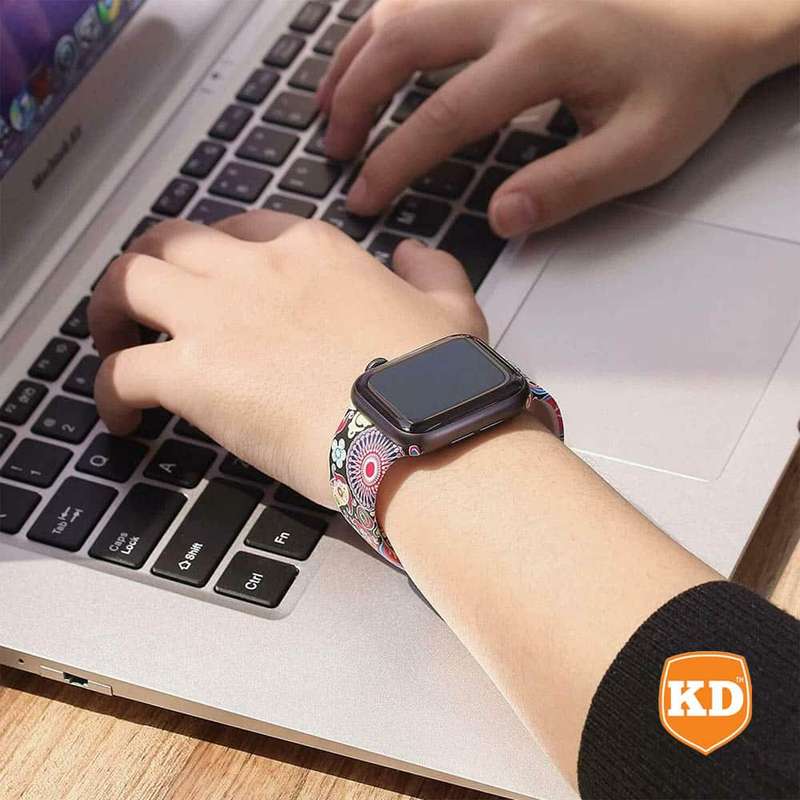 Flower Silicone Strap for 38/40/41mm Apple Watch- S/M
