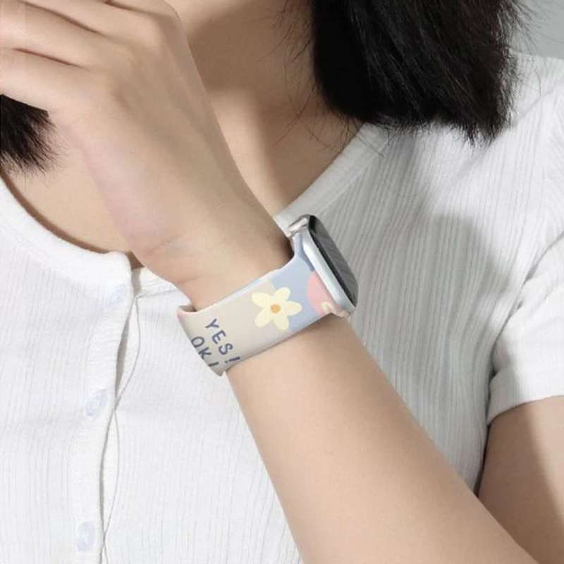 Silicone Strap for 42/44/45/49mm Apple Watch - Daisy
